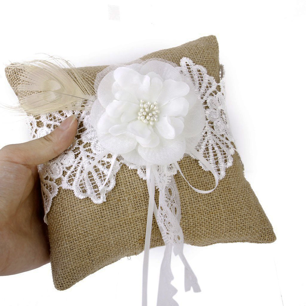 وسادة خواتم الزفاف من الجوت مق - مراجعة Ring Bearer Pillow وسعره