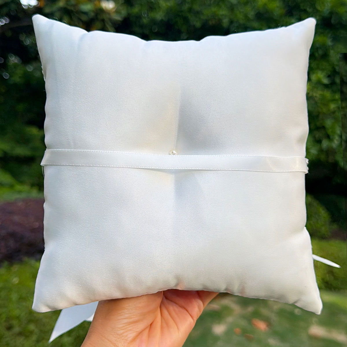 وسادة خاتم زفاف من الدانتيل ال - مراجعة Ring Bearer Pillow وسعره