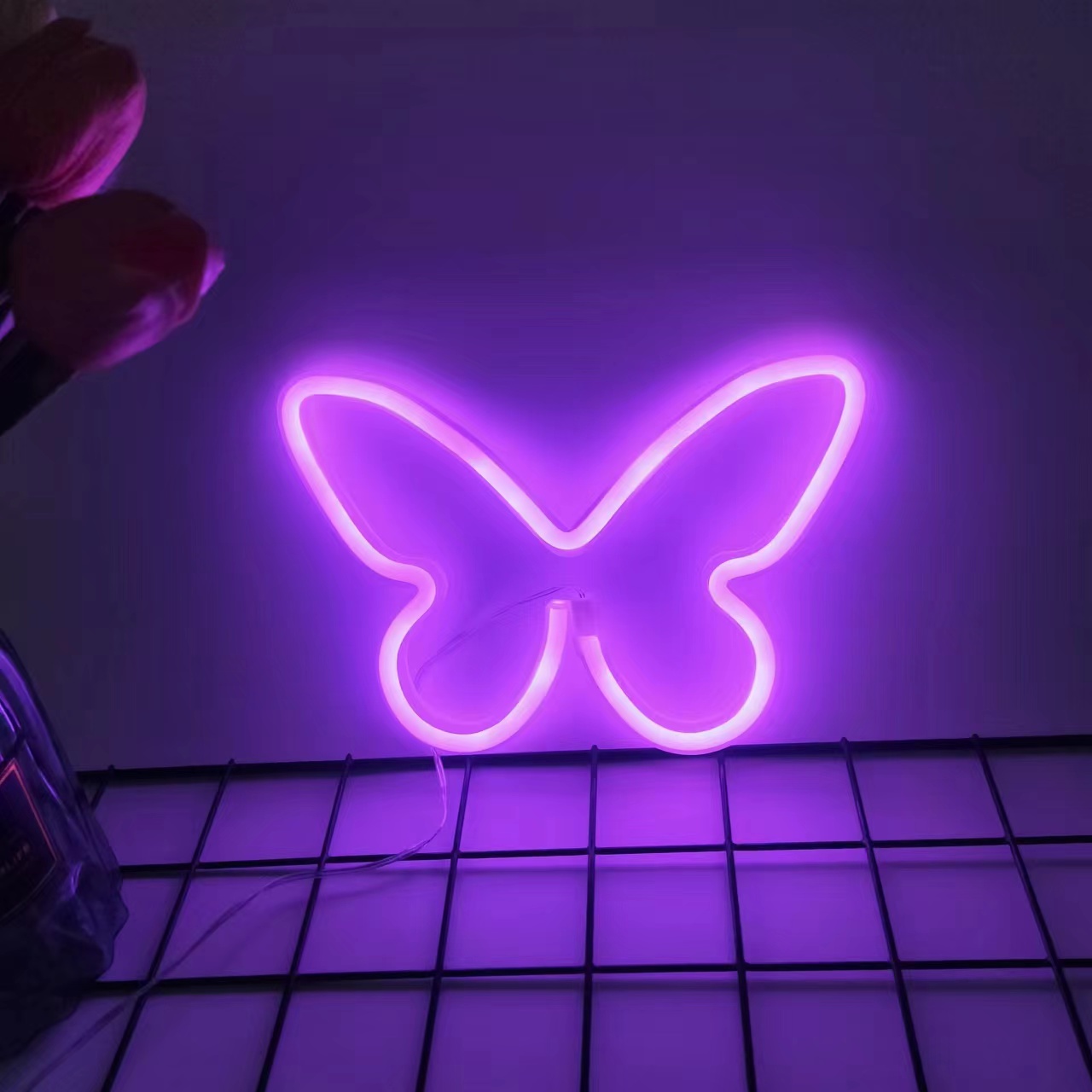 أضواء نيون على شكل فراشة LED،  - مراجعة Wedding Power Supply وسعره