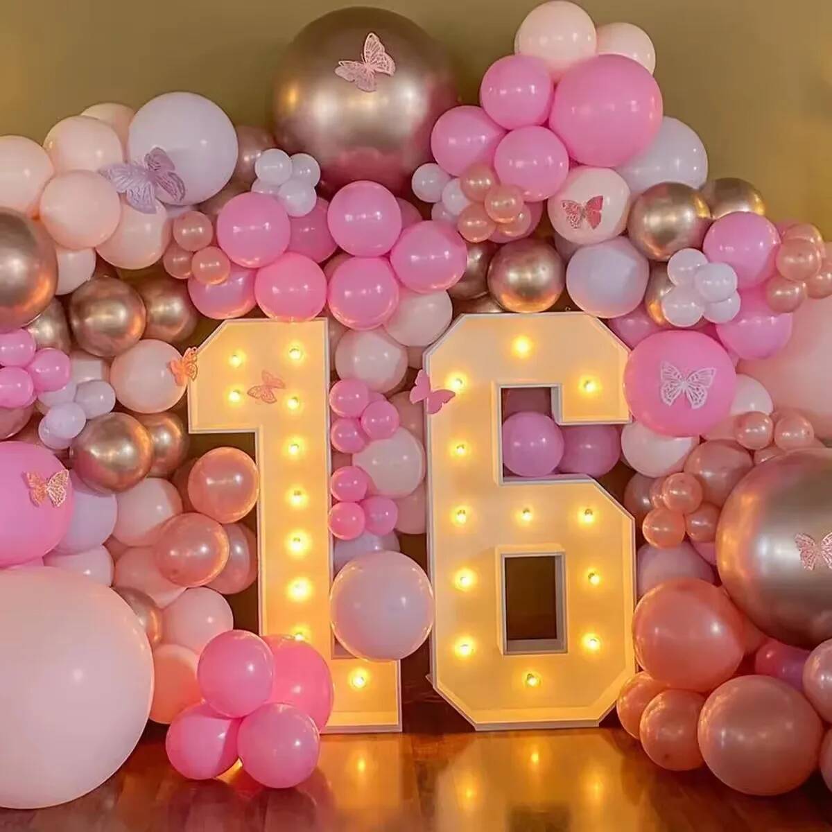 أرقام ضوئية عملاقة LED لحفلات  - مراجعة Confetti Balloon Set وسعره