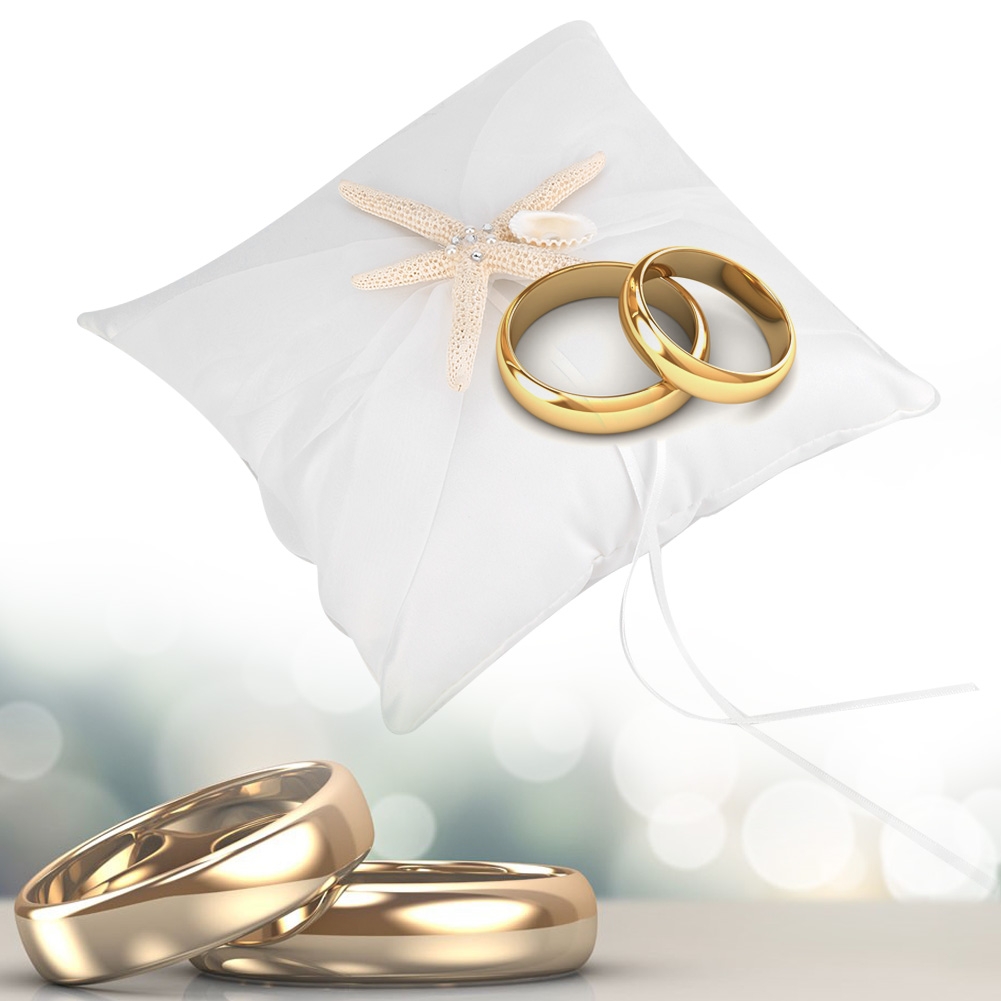 وسادة حاملة خاتم الزفاف من الع - مراجعة Ring Bearer Pillow وسعره