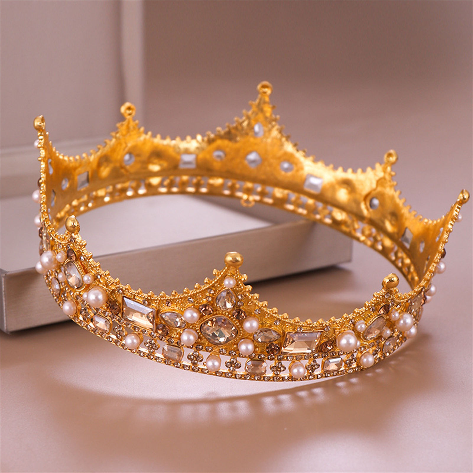 تاج زفاف مرصع بالأحجار الكريمة - مراجعة Wedding Supply Decor وسعره