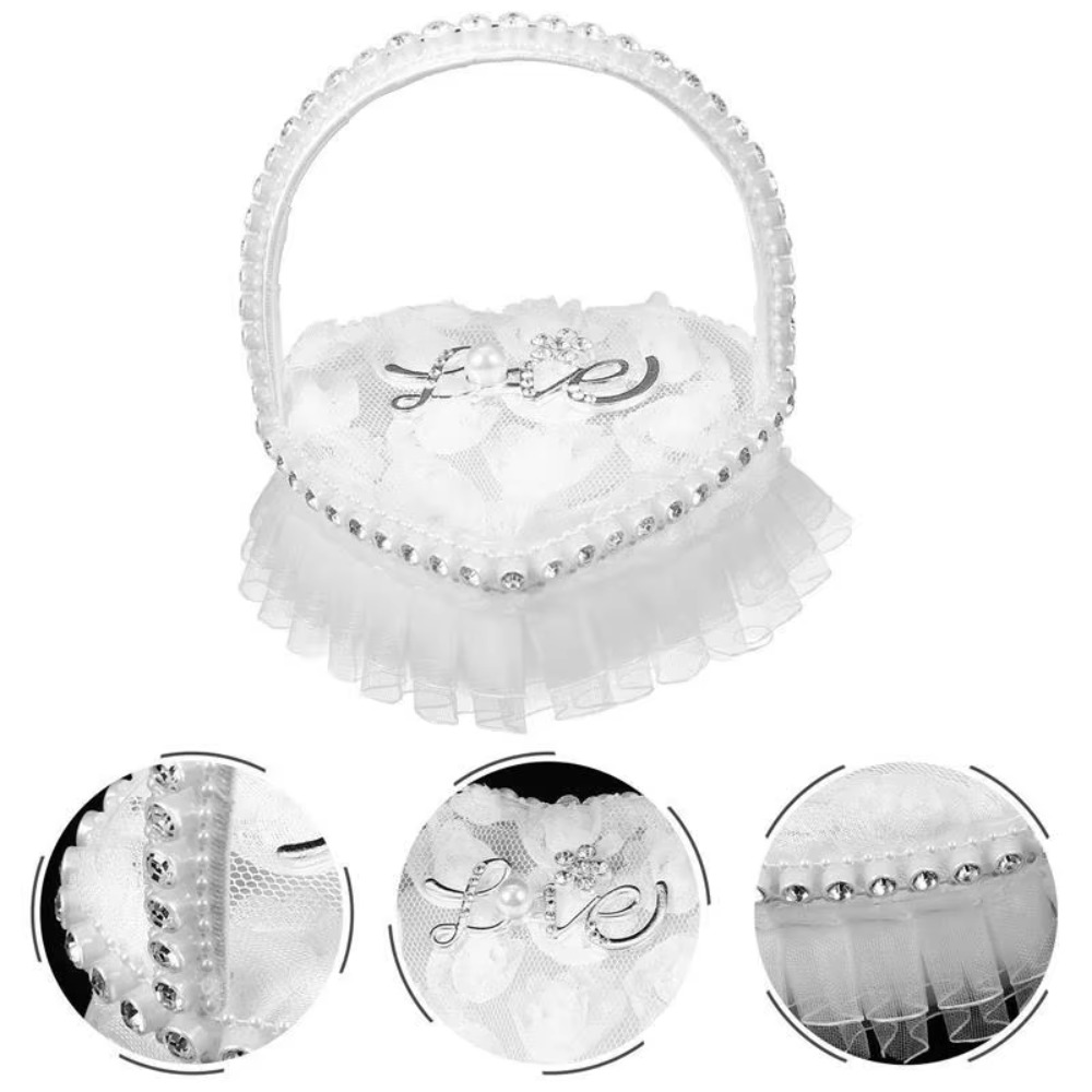 علبة خاتم بيضاء على شكل قلب من - مراجعة Ring Bearer Pillow وسعره
